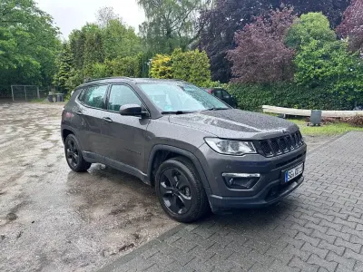 Gebraucht Jeep Compass Longitude 140 PS (102 kW) 2019 Grau SUV