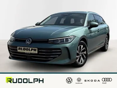 Używany VW Passat Business 150 KM (110 kW) 2024 Zielony Kombi