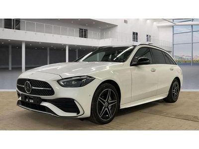 Weiß Gebraucht 2022 Mercedes C300e AMG Kombi | 34.980 € (Fairer Preis)
