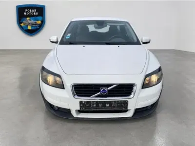 Gebraucht Volvo C30 Momentum 145 PS (106 kW) 2007 Weiß Kleinwagen