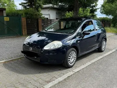Gebraucht Fiat Grande Punto Dynamic 65 PS (47 kW) 2009 Blau Kleinwagen