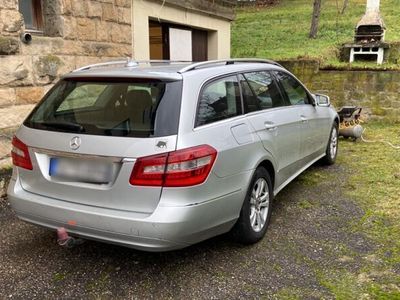 gebraucht Mercedes E220 CDI T-Modell mit T64 Verstärkungspaket