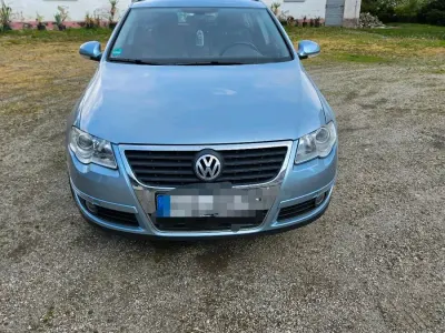 Gebraucht VW Passat 140 PS (102 kW) 2007 Blau Kombi