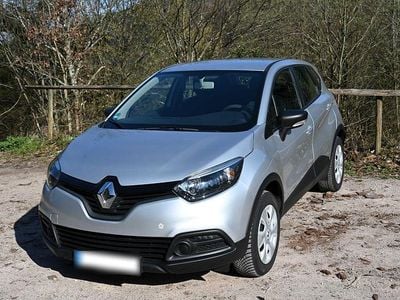 Occasion Renault Captur Life 90 PK (66 kW) 2017 Zilver SUV