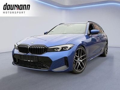 Blau Gebraucht 2025 BMW 330 M Sport Kombi | 49.990 € (Guter Preis)