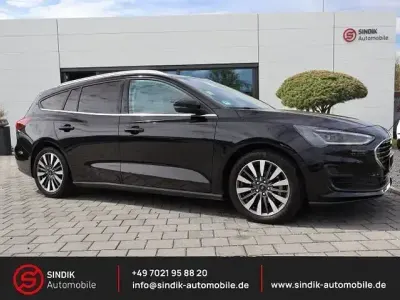 Używany Ford Focus Titanium X 120 KM (88 kW) 2022 Czarny Kombi