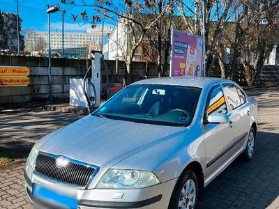 Gebraucht Skoda Octavia 2005 Silber Limousine