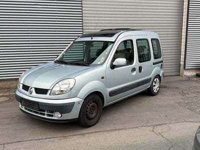 Silber Gebraucht 2003 Renault Kangoo Privilege Van / Kleinbus | 2.700 € (Etwas zu teuer)