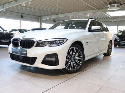 Second-hand BMW 330e M Sport 252 CP (185 kW) 2022 Alb Break