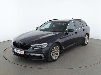 Second-hand BMW 540 Luxury Line 340 CP (250 kW) 2018 Gri Break