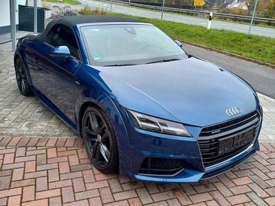 Gebraucht Audi TT Roadster Sport 230 PS (169 kW) 2016 Blau Cabrio