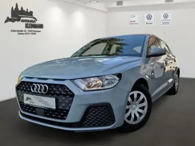 Gebraucht Audi A1 Sportback Comfort 95 PS (69 kW) 2023 Grau Kleinwagen