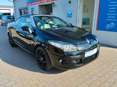 Usata Renault Mégane Cabriolet Luxe 140 CV (102 kW) 2011 Nero Cabrio