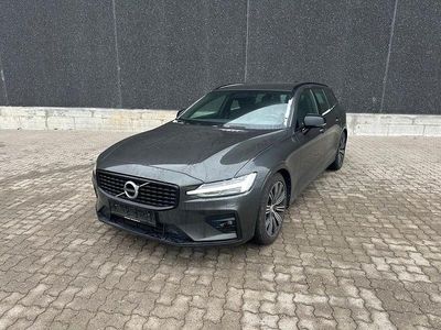 Gebraucht Volvo V60 R-Design 197 PS (144 kW) 2021 Grau Kombi