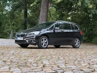 Second-hand BMW 220 190 CP (139 kW) 2016 Negru Break