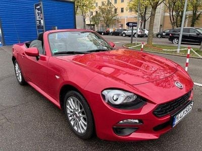 Second-hand Fiat 124 Spider 140 CP (102 kW) 2018 Roșu Cabrio