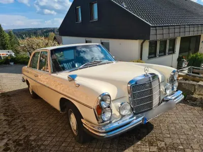 Brugt Mercedes 280 200 HK (147 kW) 1971 Hvid Sedan