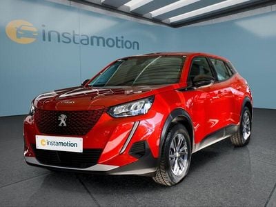 Second-hand Peugeot e-2008 100 kW (136 CP) 2022 Roșu SUV