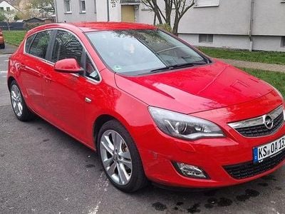 Gebraucht Opel Astra Sport 140 PS (102 kW) 2009 Rot Limousine