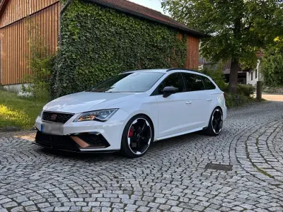 Gebraucht Seat Leon ST Beats 300 PS (220 kW) 2018 Weiß Kombi