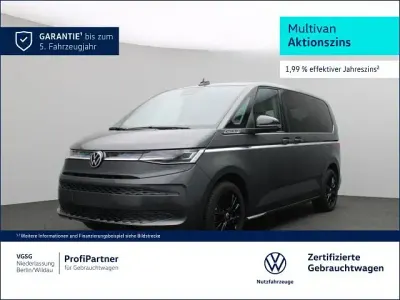 Gebraucht VW Multivan Style 150 PS (110 kW) 2025 Grau Van / Kleinbus