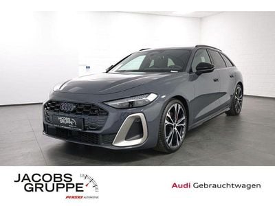 Grau Gebraucht 2025 Audi A5 Edition .1 Coupé | 56.220 € (Guter Preis)