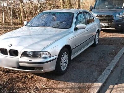 gebraucht BMW 528 i e39 guter Zustand !!!