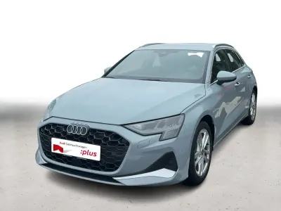 Gebraucht Audi A3 Advanced 116 PS (85 kW) 2025 Pfeilgrau perleffekt Limousine