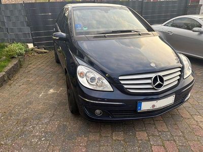 Usata Mercedes B180 109 CV (80 kW) 2005 Blu Monovolume