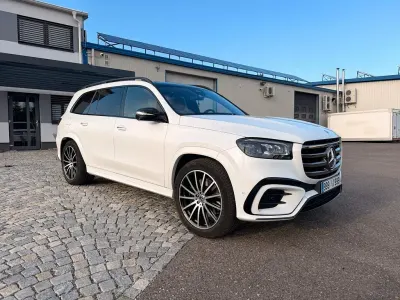 Gebraucht Mercedes GLS450 367 PS (269 kW) 2024 Weiß SUV