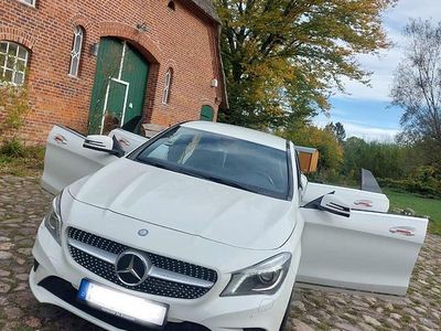Mercedes CLA200