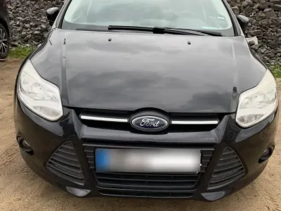 Gebraucht Ford Focus Trend 116 PS (85 kW) 2011 Schwarz Kombi