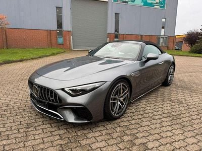 Grau Gebraucht 2022 Mercedes SL63 AMG AMG Cabrio | 129.800 € (Guter Preis)
