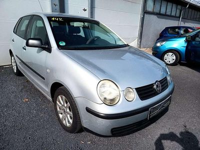 Gebraucht VW Polo Comfortline 64 PS (47 kW) 2002 Grau Kleinwagen