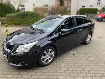 gebraucht Toyota Avensis Kombi Executive 2.2D-4D