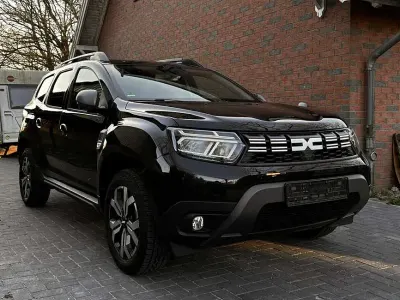 Gebraucht Dacia Duster Journey 150 PS (110 kW) 2023 Schwarz SUV