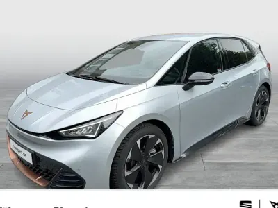 Gebraucht Cupra Born e-Boost 169 kW (231 PS) 2025 Silber Kleinwagen