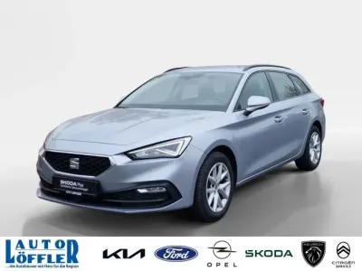 Używany Seat Leon Style 116 KM (85 kW) 2022 Srebrny Kombi
