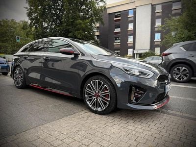 Kia ProCeed GT
