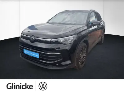 Gebraucht VW Tiguan Goal 150 PS (110 kW) 2025 Schwarz SUV