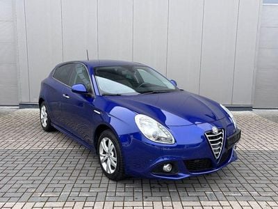 Blau Gebraucht 2014 Alfa Romeo Giulietta Turismo Kleinwagen | 9.499 € (Guter Preis)