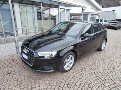 Używany Audi A3 150 KM (110 kW) 2020 Czarny Sedan/Limuzyna