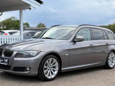 Gebraucht BMW 325 Comfort Edition 204 PS (150 kW) 2011 Grau Kombi