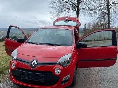 Begagnad Renault Twingo 75 HK (55 kW) 2013 Röd Halvkombi