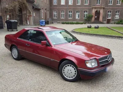 Gebraucht Mercedes 230 230 PS (169 kW) 1992 Rot Coupé