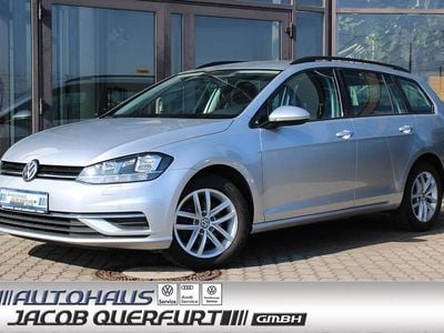 Silber Gebraucht 2017 VW Golf VII Limousine | 11.985 € (Fairer Preis)