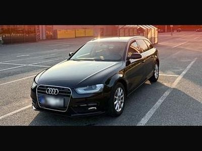 Gebraucht Audi A4 Comfort 140 PS (102 kW) 2013 Schwarz Kombi