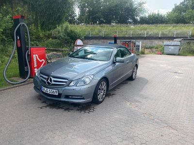 Mercedes E220
