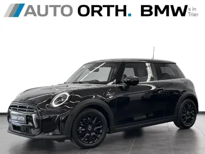 Gebraucht Mini Cooper 136 PS (100 kW) 2024 Schwarz Kleinwagen