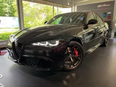 Nouvelle Alfa Romeo Giulia Quadrifoglio 519 ch (381 kW) 2026 Noir Berline